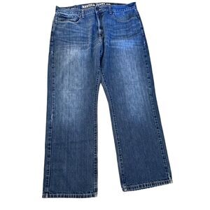 Nautica ~ Men’s relaxed denim jeans ~ size 38/30